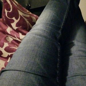 Meet your Posher, Lee